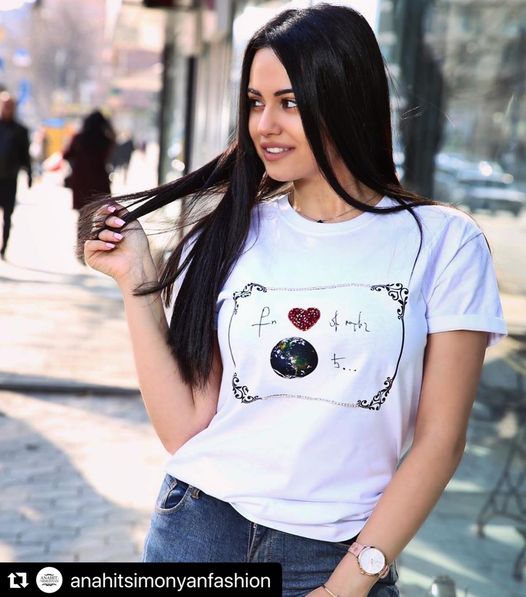 Anahit Simonyan Fashion USA in Glendale, CA