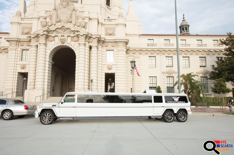 Abraham's Lincoln Limousine