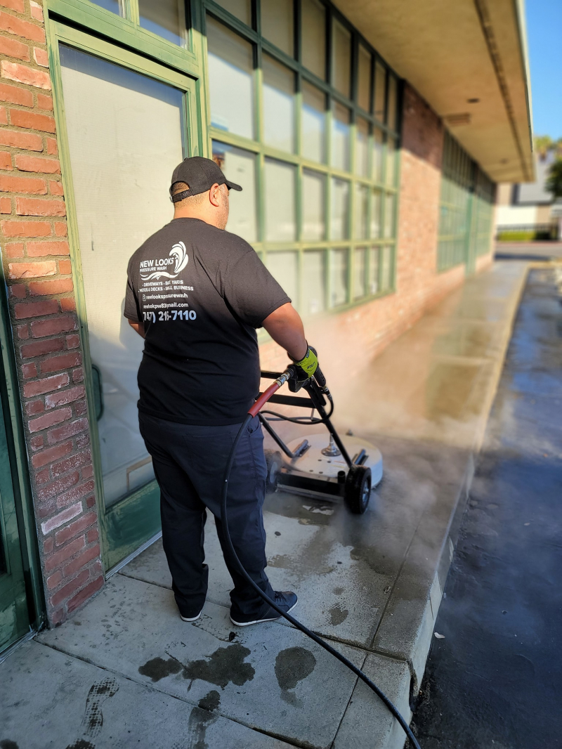 New Look Pressure Wash and Sealer with Mike