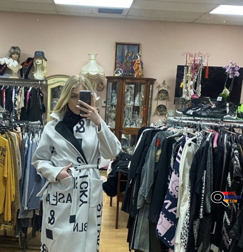  URGENT! Boutique for Sale  ANAIT’S GIFTS AND CLOTHING in Glendale, CA