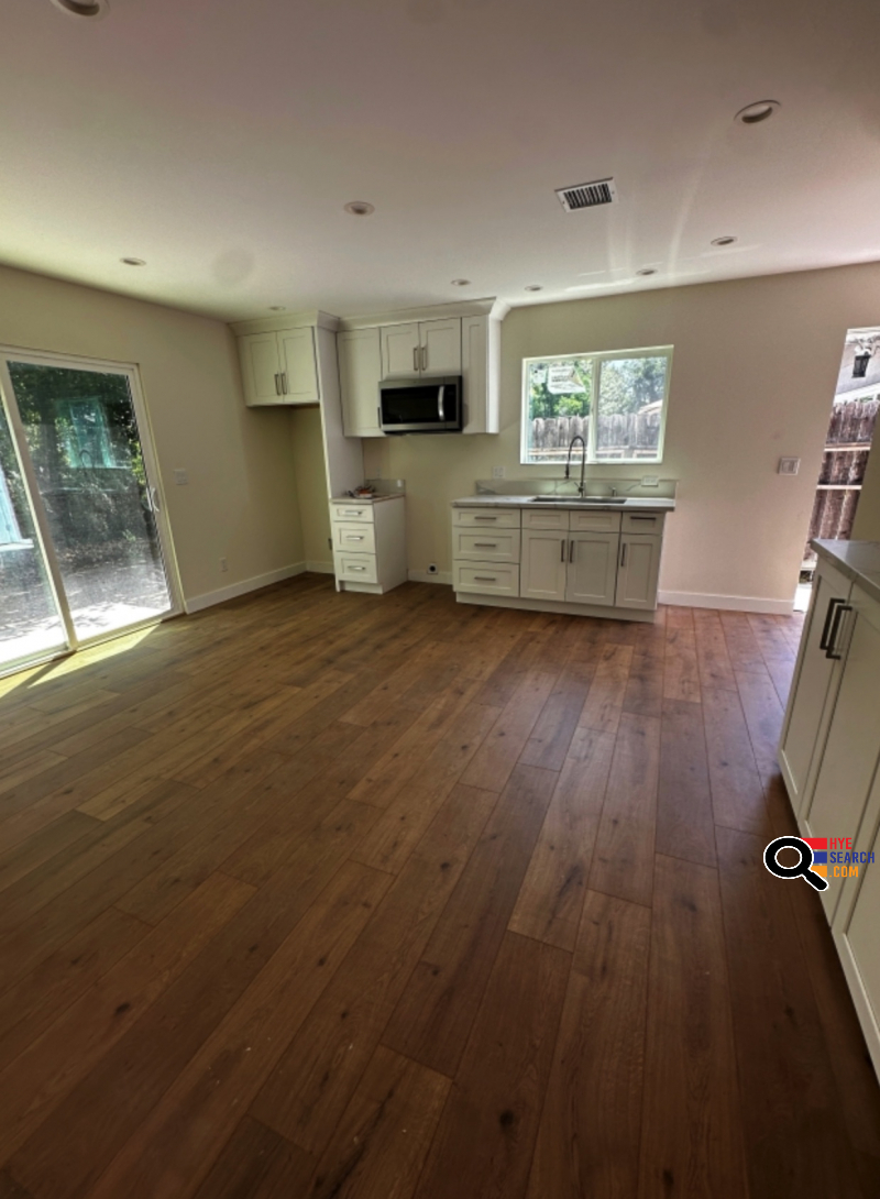  BRAND NEW CONSTRUCTION REAR ADU FOR RENT in VALLEY GLEN, CA