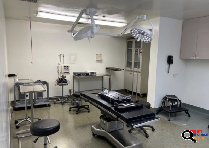 Urgent Care Surgery Center / Surgical Center/ Dental Medical Office for Lease in North Hollywood / Toluca Lake, CA