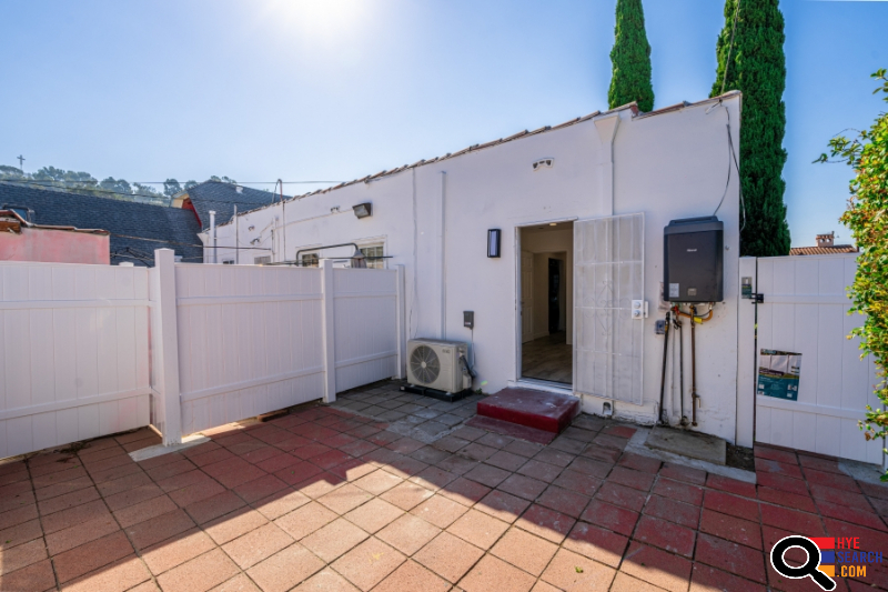 House for Rent in Glendale, CA