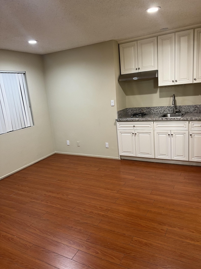 Single for Rent in Glendale, CA