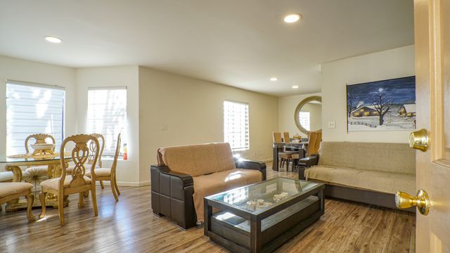  Apartment for Rent in Glendale, CA