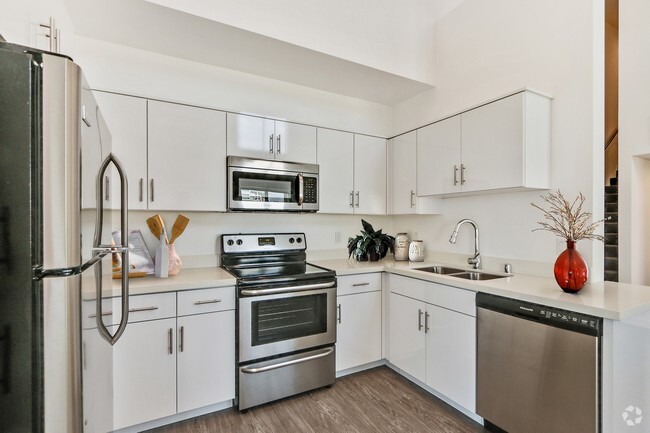 Apartment for Rent in Glendale, CA