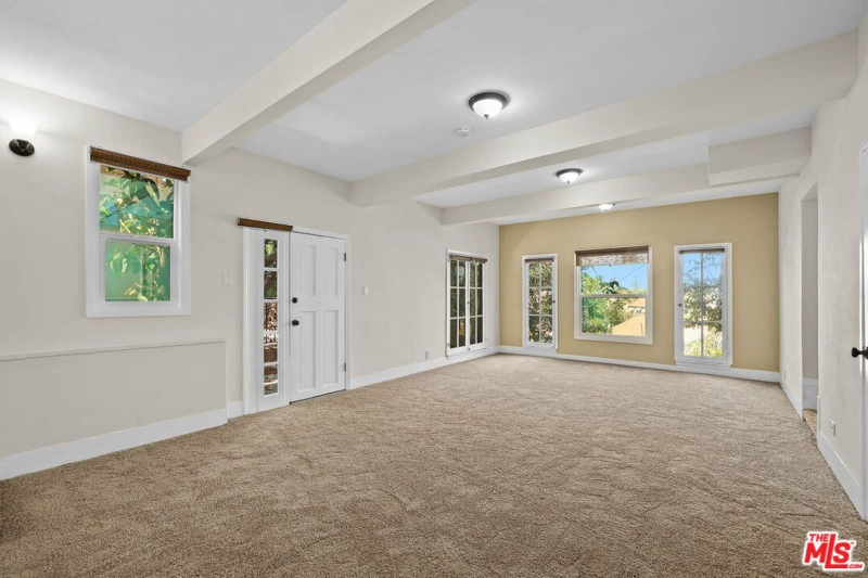 Guesthouse for Rent in Glendale, CA