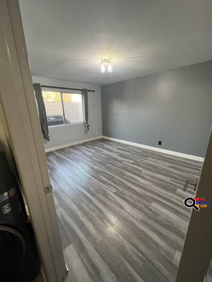 Apartment for Rent in Burbank, CA
