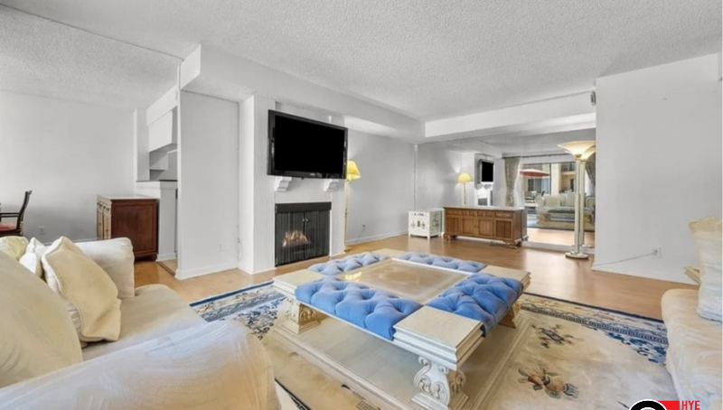 House for Sale in Glendale, CA