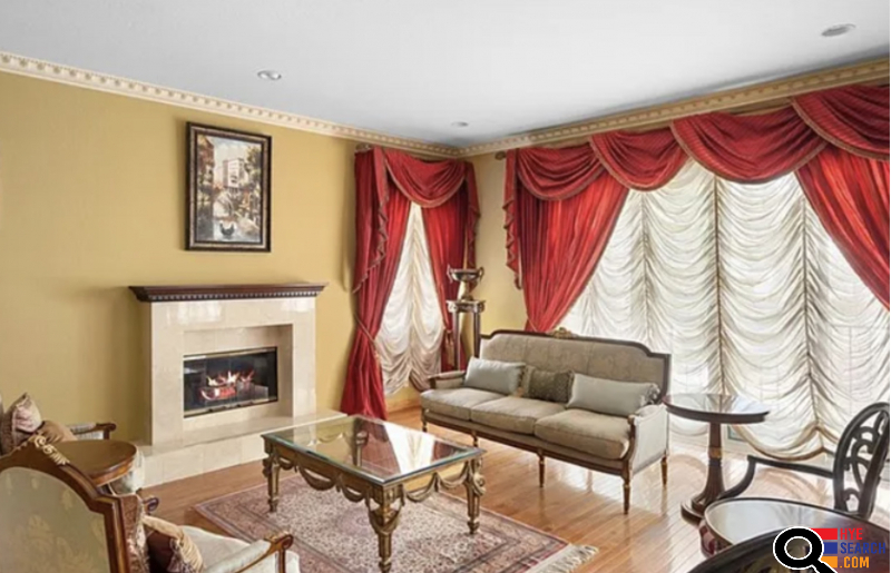 House for Sale in Burbank, CA