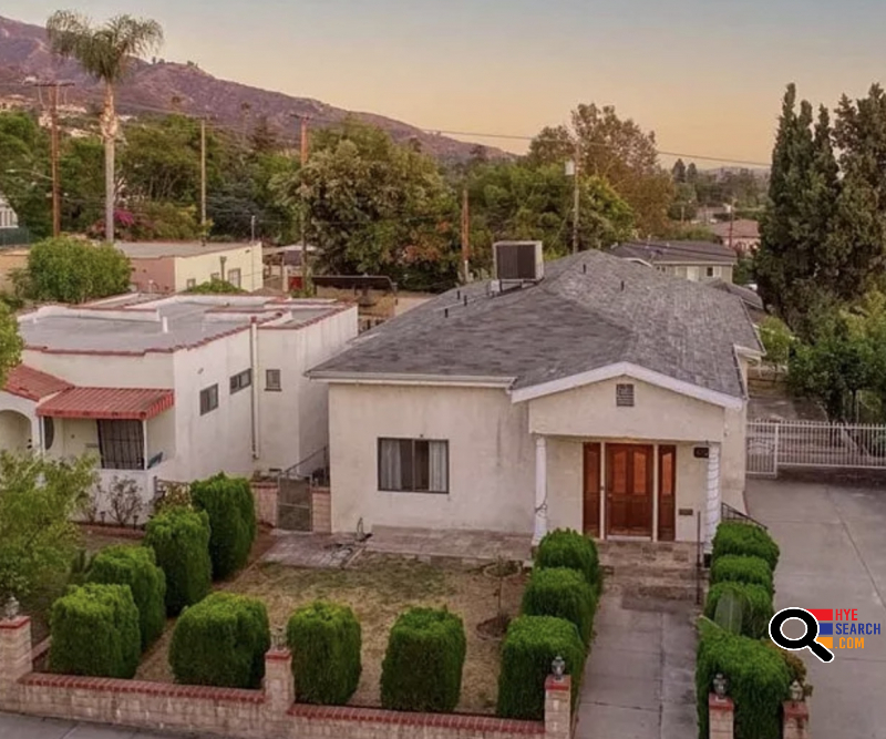 Single Family Residence for Sale in Burbank, CA
