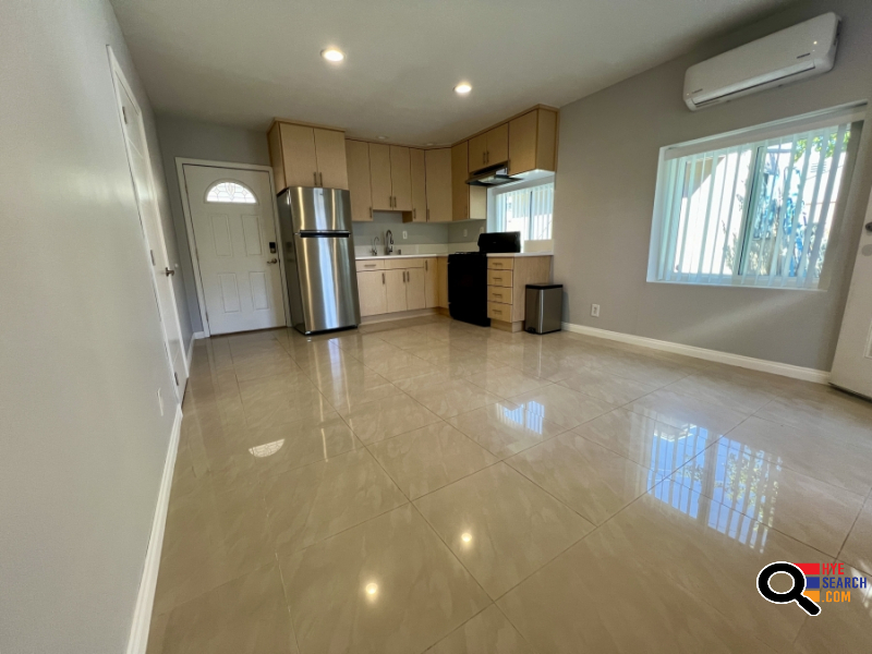 House for Rent in Panorama City, CA