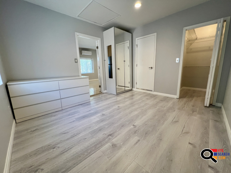 House for Rent in Panorama City, CA