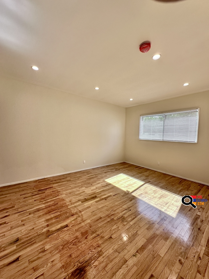 House for Rent in Panorama City, CA