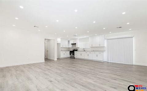 House for Rent in Van Nuys, CA