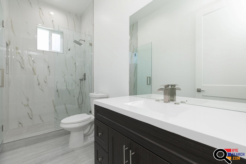 House for Rent in Van Nuys, CA