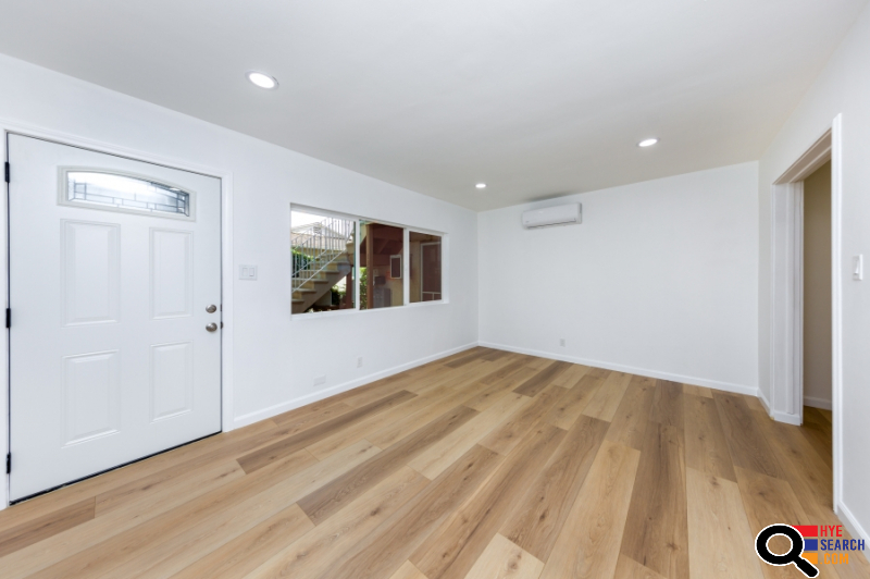  Unit for Rent in Van Nuys, CA