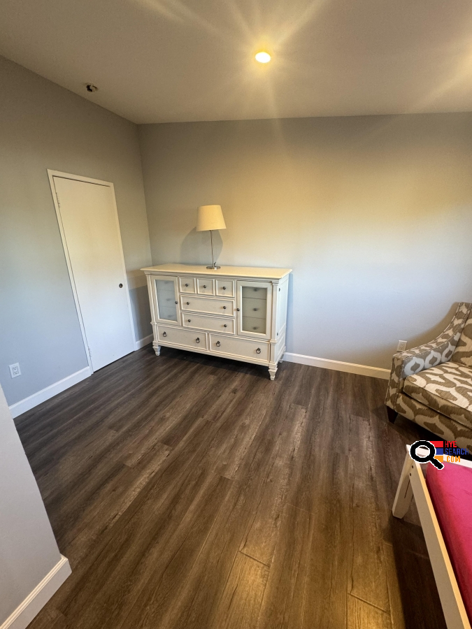 House for Rent in Van Nuys, CA