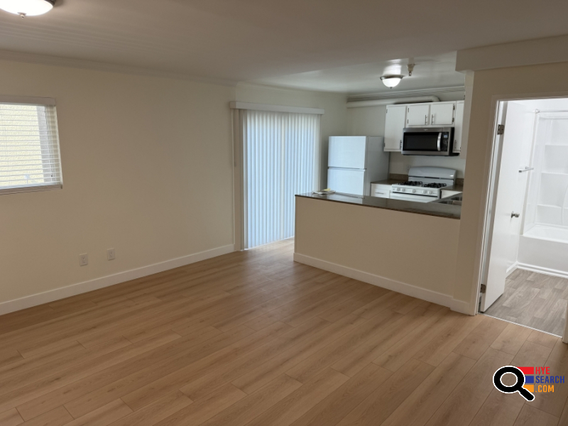 Apartment for Rent in Van Nuys, CA