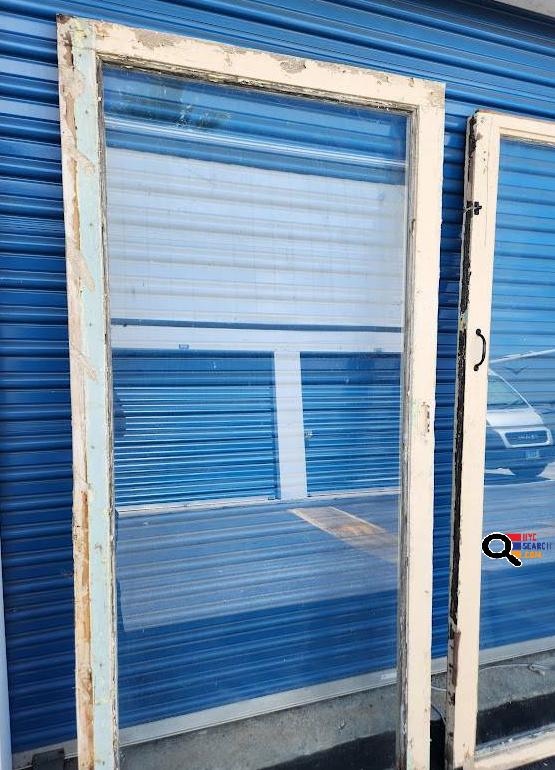  Wood Door With Full Window Glass Sliding for Sale in Atwater Los Feliz Silverlake, CA