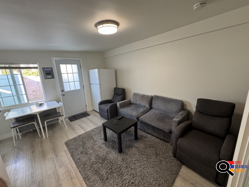  House for Rent in Granada Hills, CA