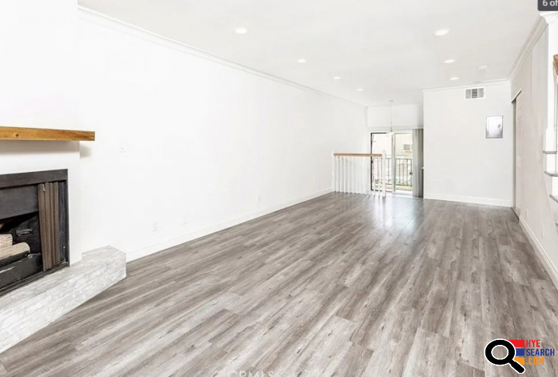 Home for Rent in Burbank, CA