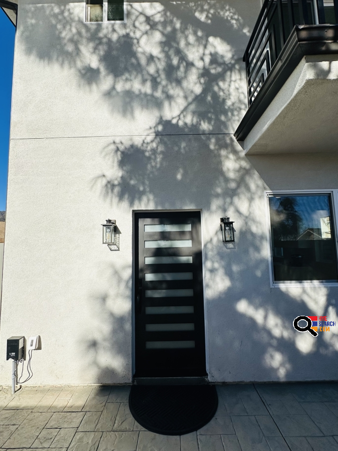 House for Rent in Sylmar, CA