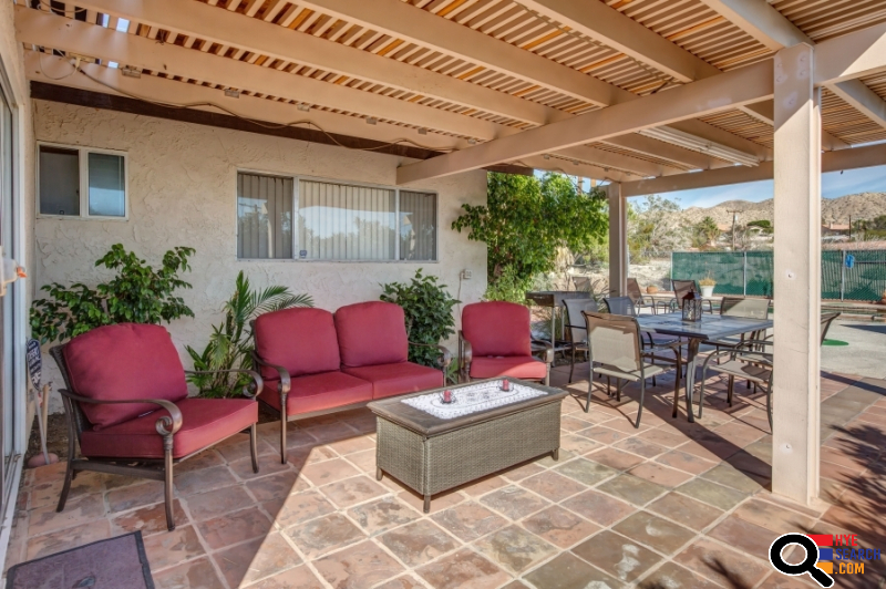 Nice Vacation Rental Pool Home: in Desert Hot Springs, CA