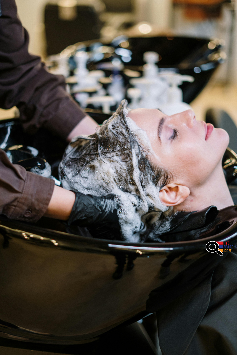 Salon Needs Hair Stylist in Sherman Oaks, CA