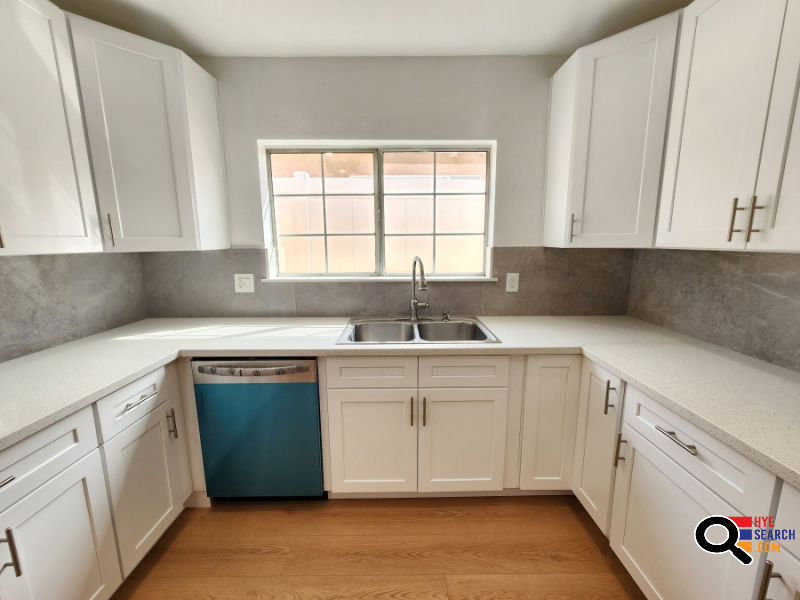  HOUSE FOR LEASE, SHERMAN OAKS, FULLY RENOVATED, NO GARAGE in SHERMAN OAKS, CA