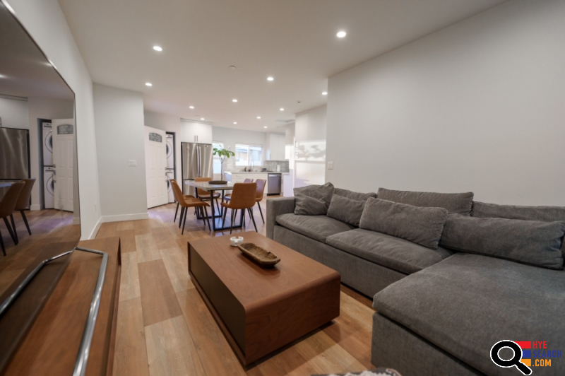 ADU House for Rent in Sunland, CA