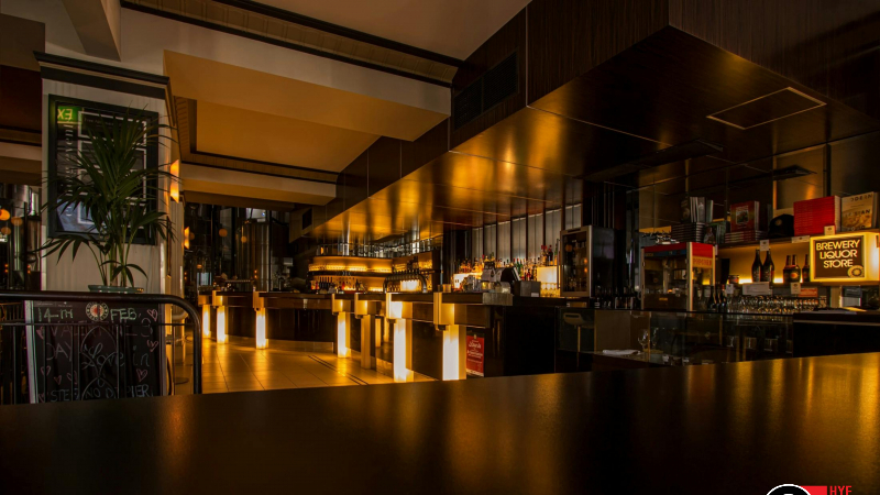 Cashier/Restaurant Customer Service Needed in La Crescenta, CA