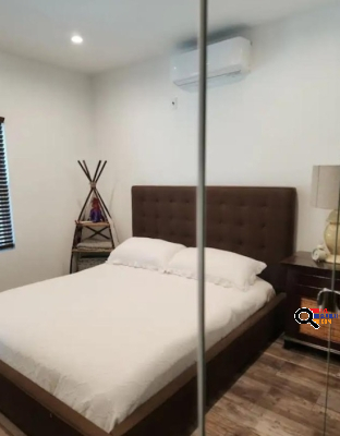 Backhouse for Rent. Short-term Only   Backhouse, in Glendale, CA