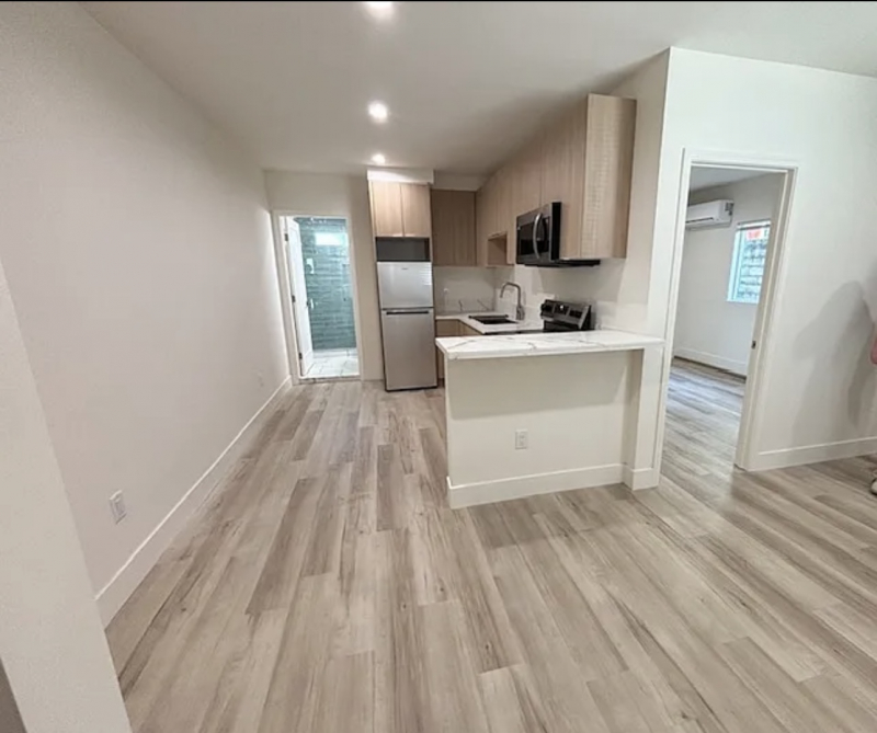 1 bed 1 bath 480 sq ft  Apartment for Rent in Burbank, CA 