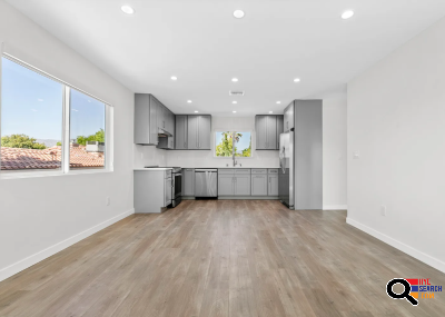 Apartment for Rent in Burbank, CA