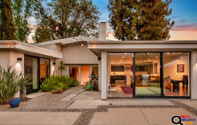 House for Rent in Woodland Hills, CA