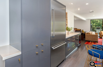 House for Rent in Woodland Hills, CA