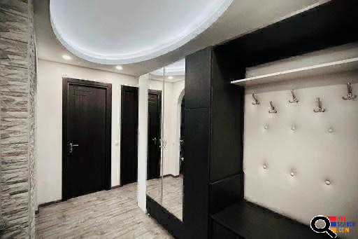 3-room apartment on Amiryan Street in the center, 69 sq.m., 3rd floor of 10, 2 bathrooms, major renovation