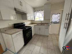 Duplex House, Front Unit for Rent!!!! in Glendale, CA
